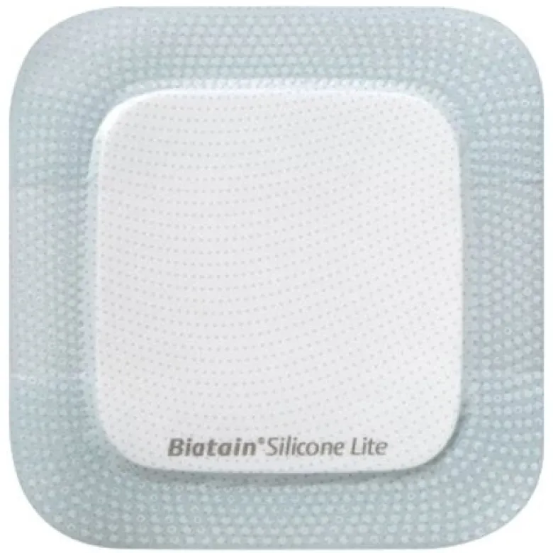 Medicazione avanzata in schiuma di poliuretano con adesivo delicato in silicone biatain 10x10cm 10 pezzi