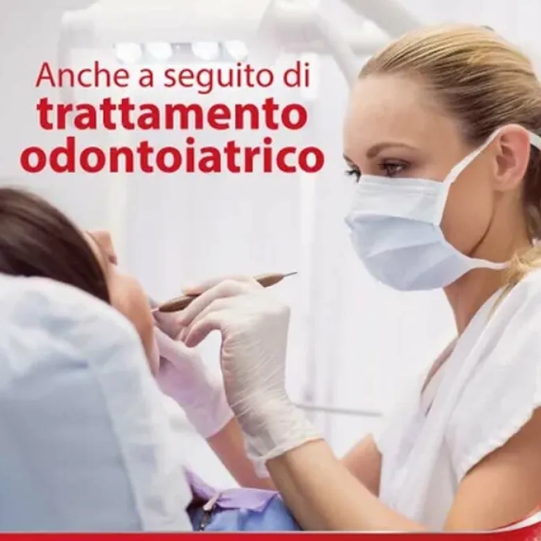 Parodontax Clorexidina 0,2% trattamento Intensivo 300 ml